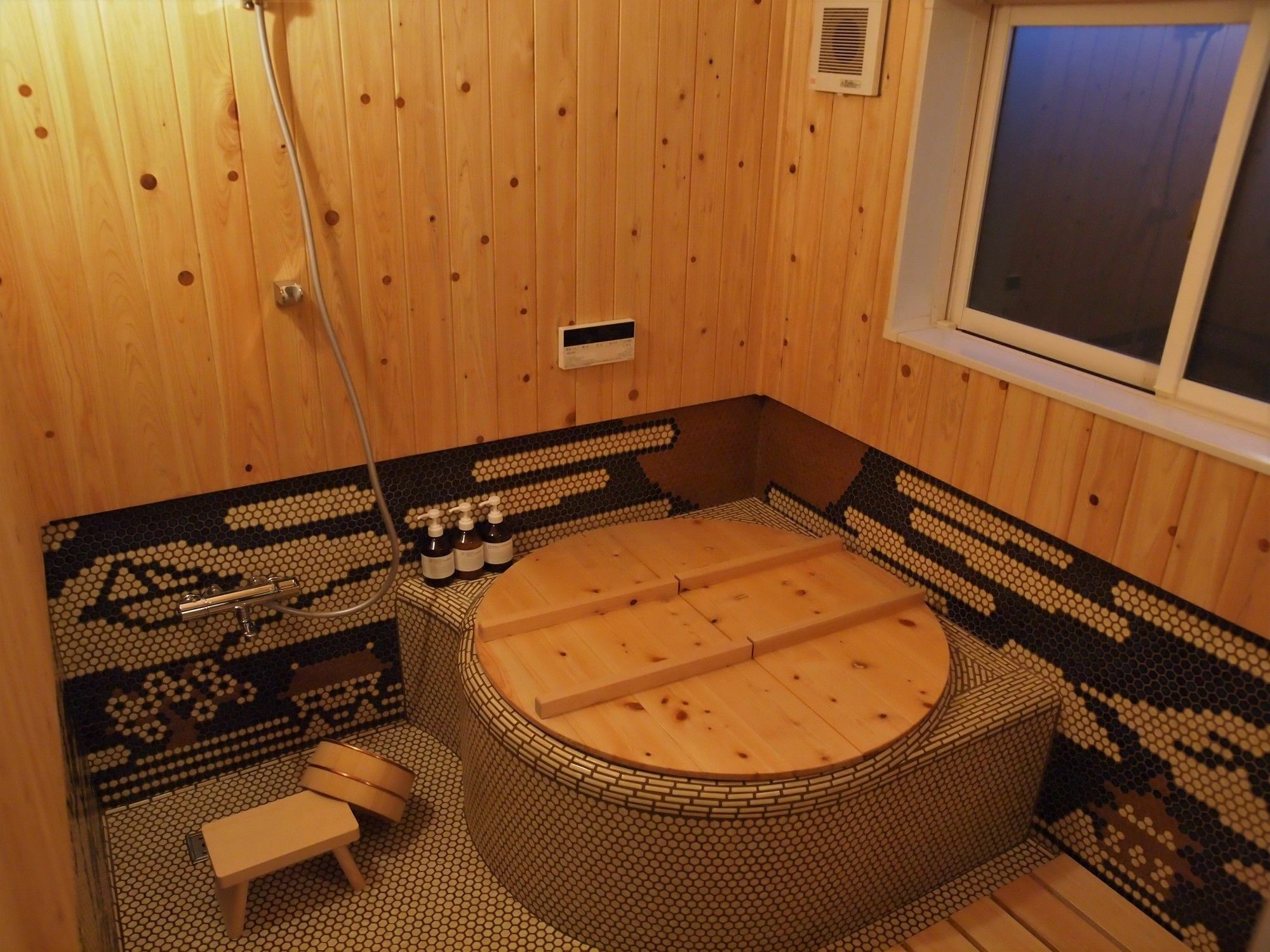 Kyoto Machiya Cottage Karigane Екстер'єр фото